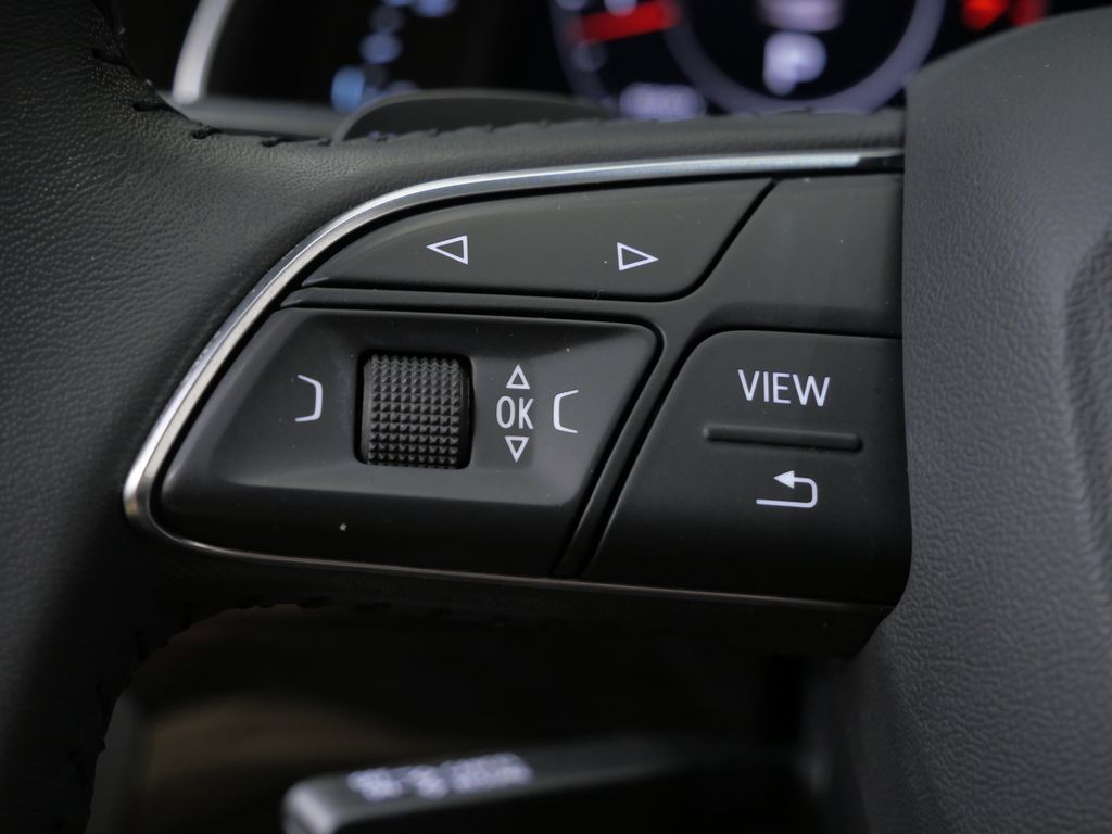 Thumbnail: 2019 Audi Q7 - 21