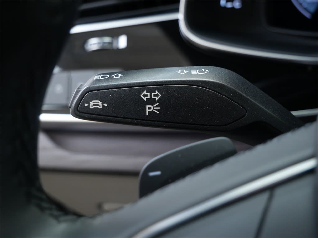 Thumbnail: 2021 Audi Q7 - 26