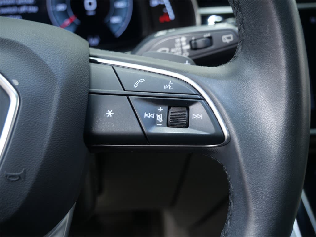 Thumbnail: 2021 Audi Q7 - 24