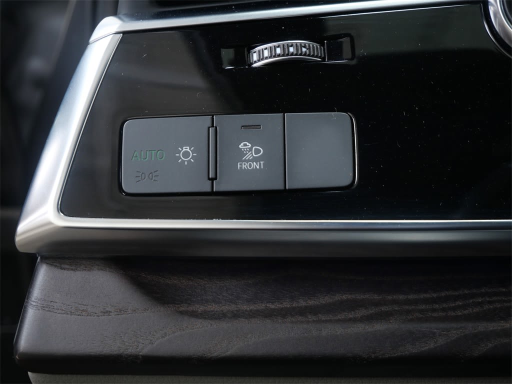 Thumbnail: 2021 Audi Q7 - 20