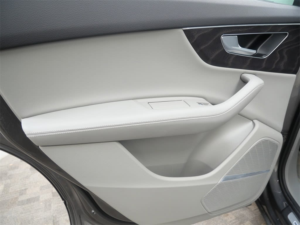 Thumbnail: 2021 Audi Q7 - 18