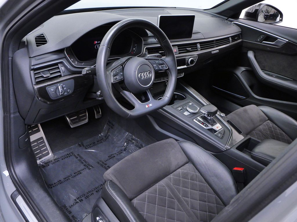 Thumbnail: 2019 Audi S4 - 2