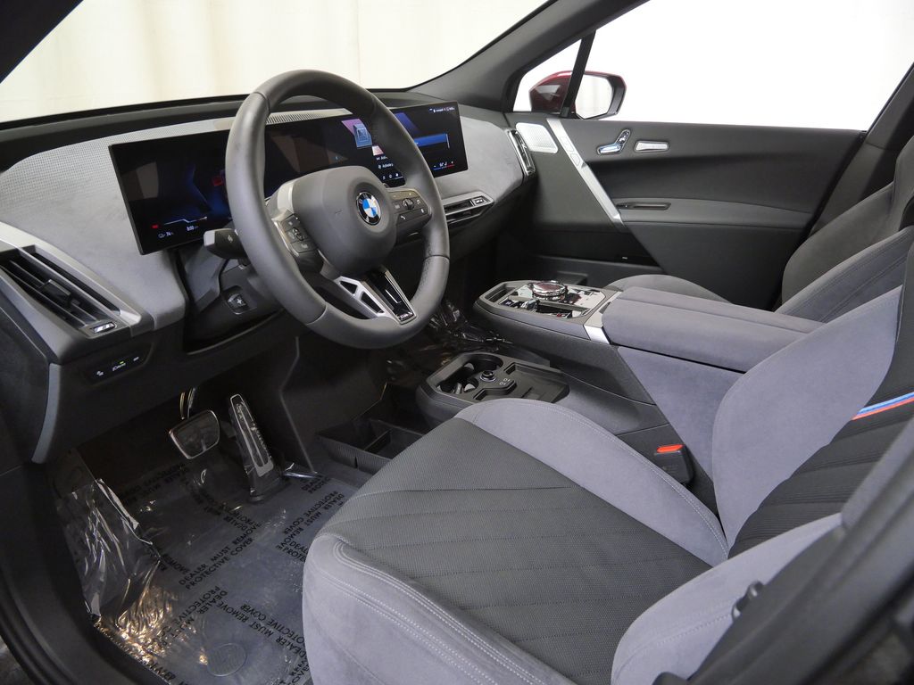 Thumbnail: 2026 BMW iX - 8