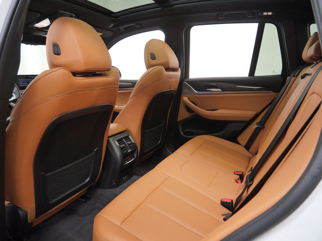 Thumbnail: 2022 BMW X3 - 9