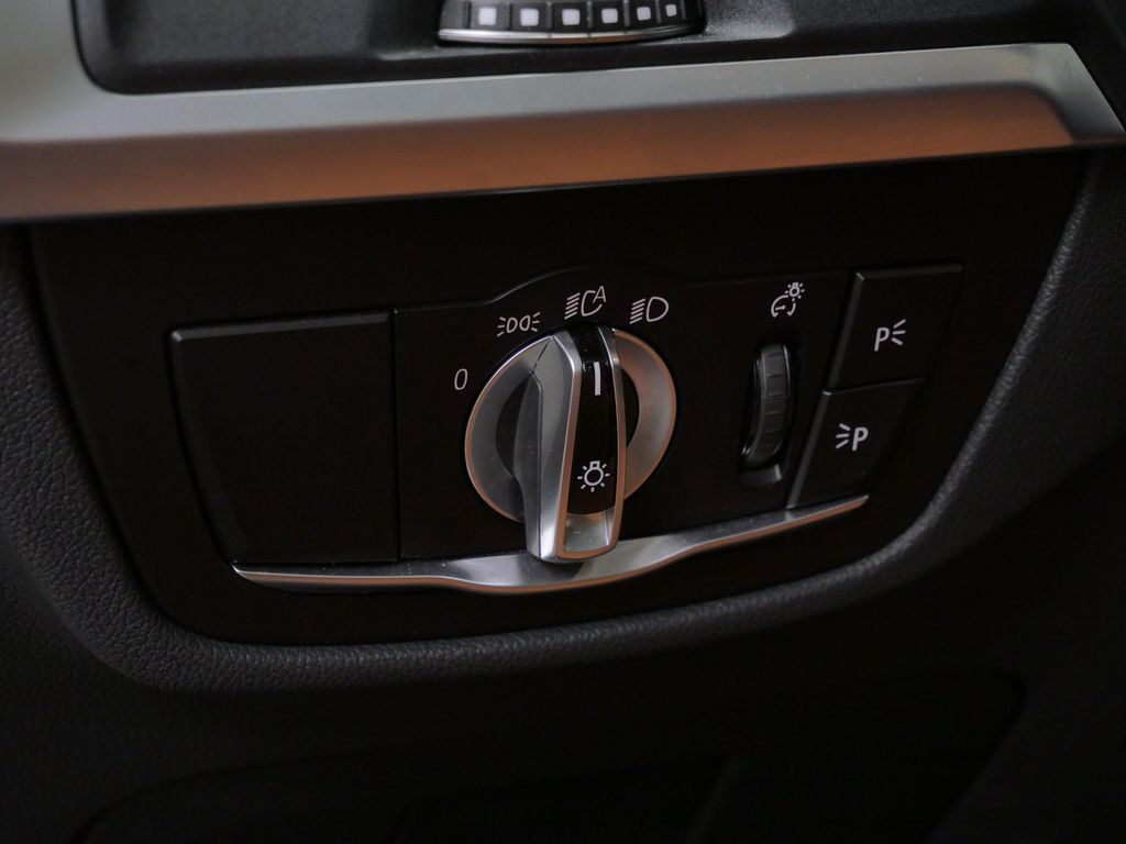 Thumbnail: 2022 BMW X3 - 19