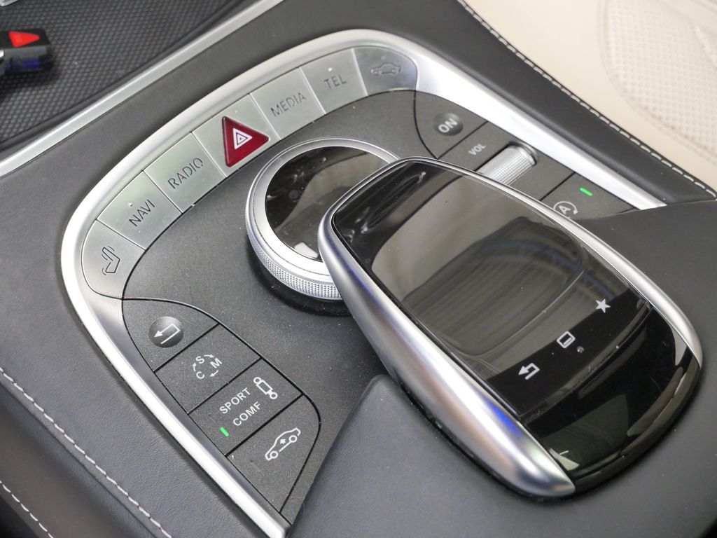 Thumbnail: 2016 Mercedes-Benz S-Class - 8