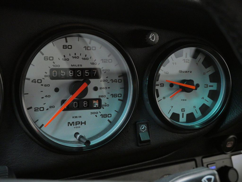 Thumbnail: 1997 Porsche 911 - 25