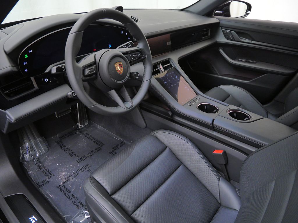 Thumbnail: 2026 Porsche Taycan - 2