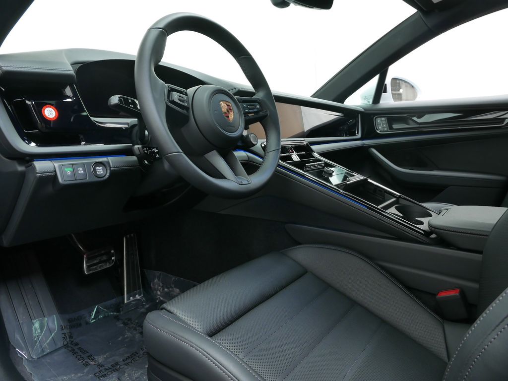 Thumbnail: 2026 Porsche Panamera - 2