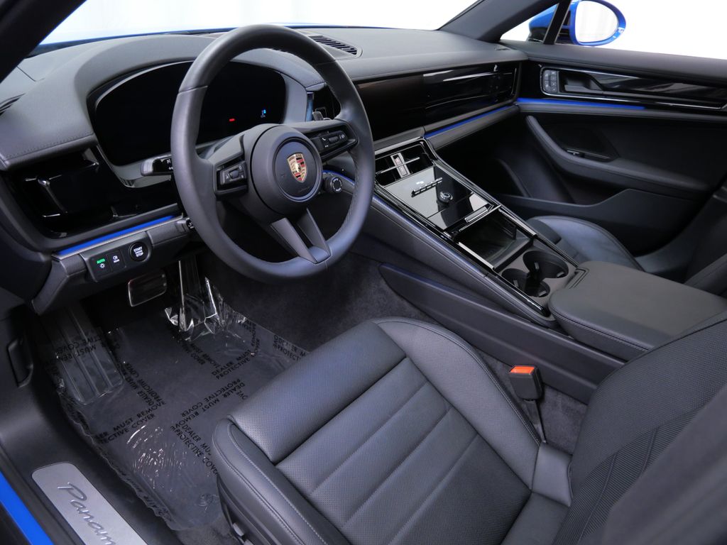 Thumbnail: 2024 Porsche Panamera - 2