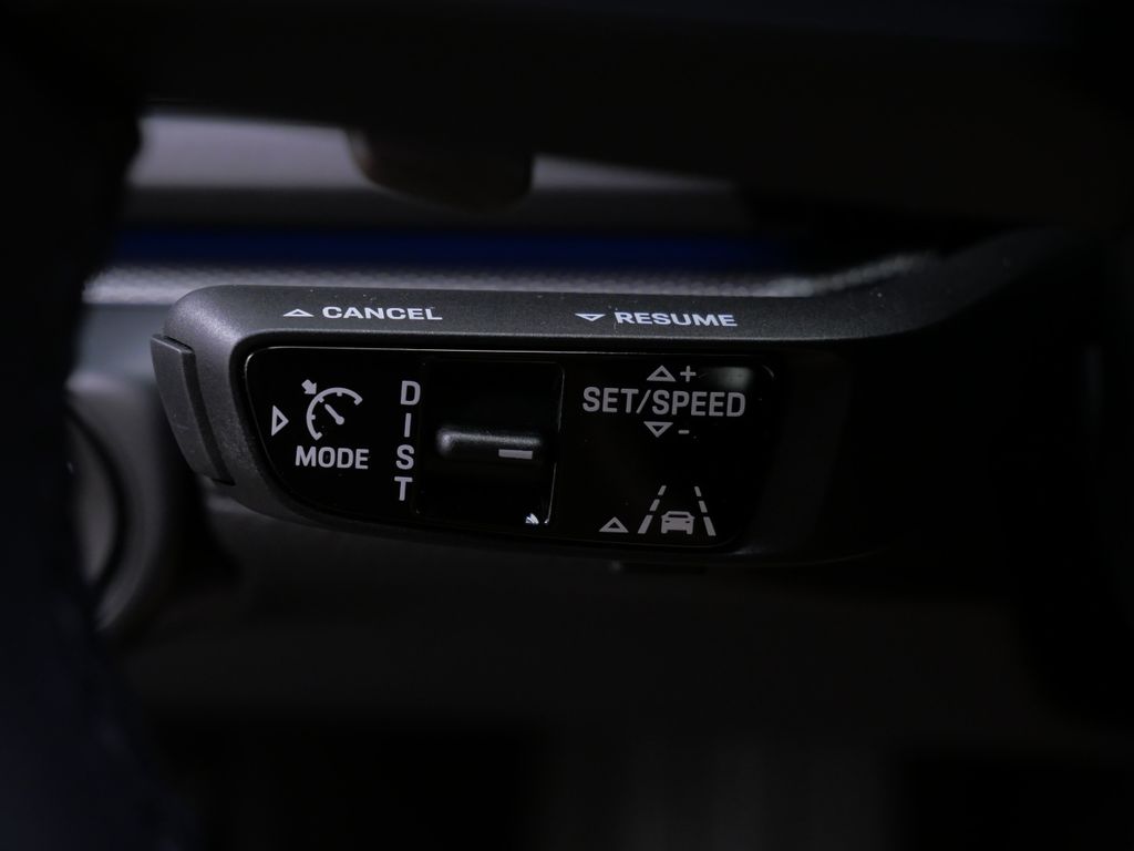 Thumbnail: 2024 Porsche Panamera - 25