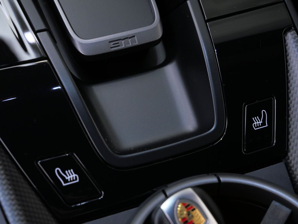 Thumbnail: 2026 Porsche 911 - 25