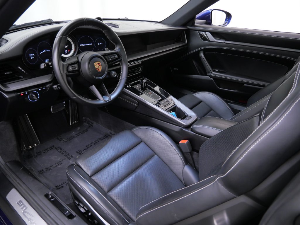 Thumbnail: 2020 Porsche 911 - 2