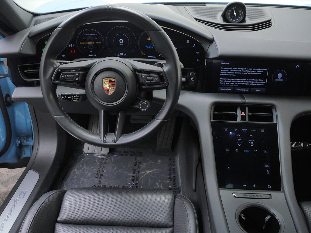 Thumbnail: 2024 Porsche Taycan - 7