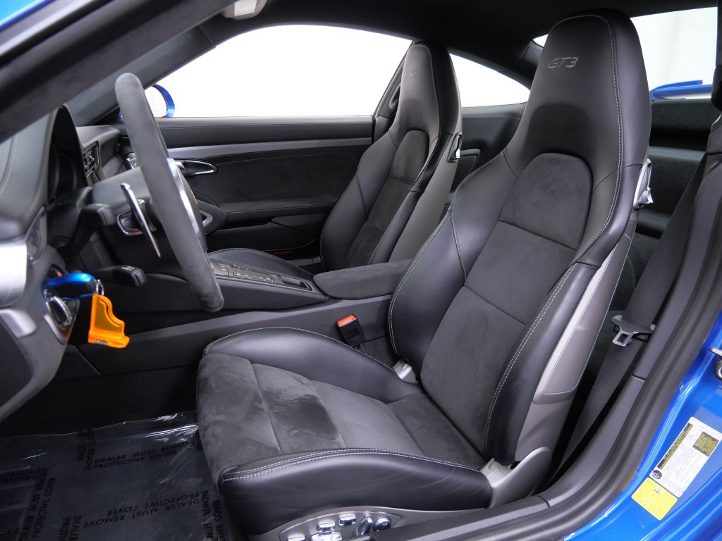 Thumbnail: 2015 Porsche 911 - 3