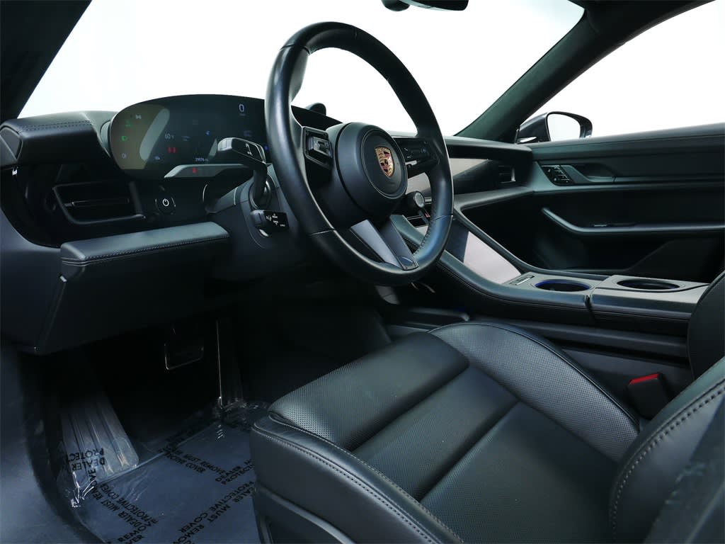 Thumbnail: 2020 Porsche Taycan - 2