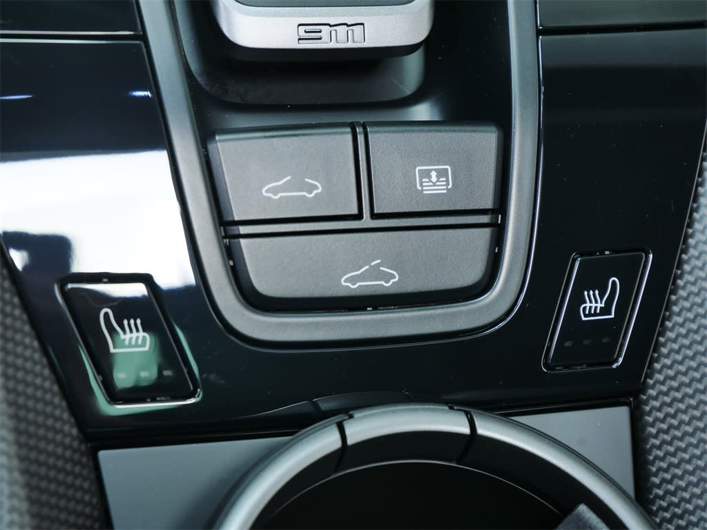 Thumbnail: 2023 Porsche 911 - 24