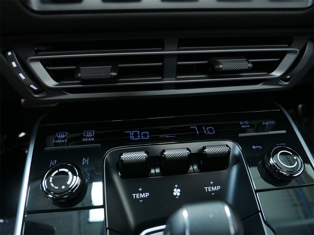 Thumbnail: 2023 Porsche 911 - 26