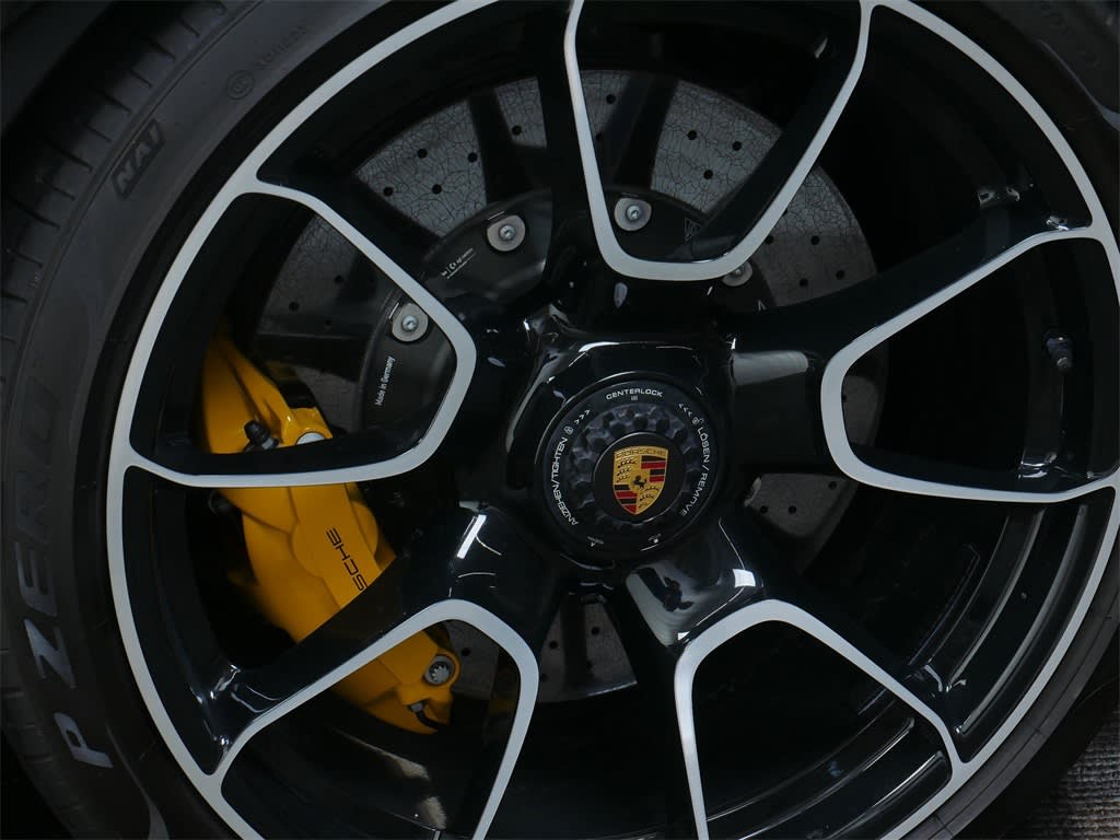 Thumbnail: 2023 Porsche 911 - 2