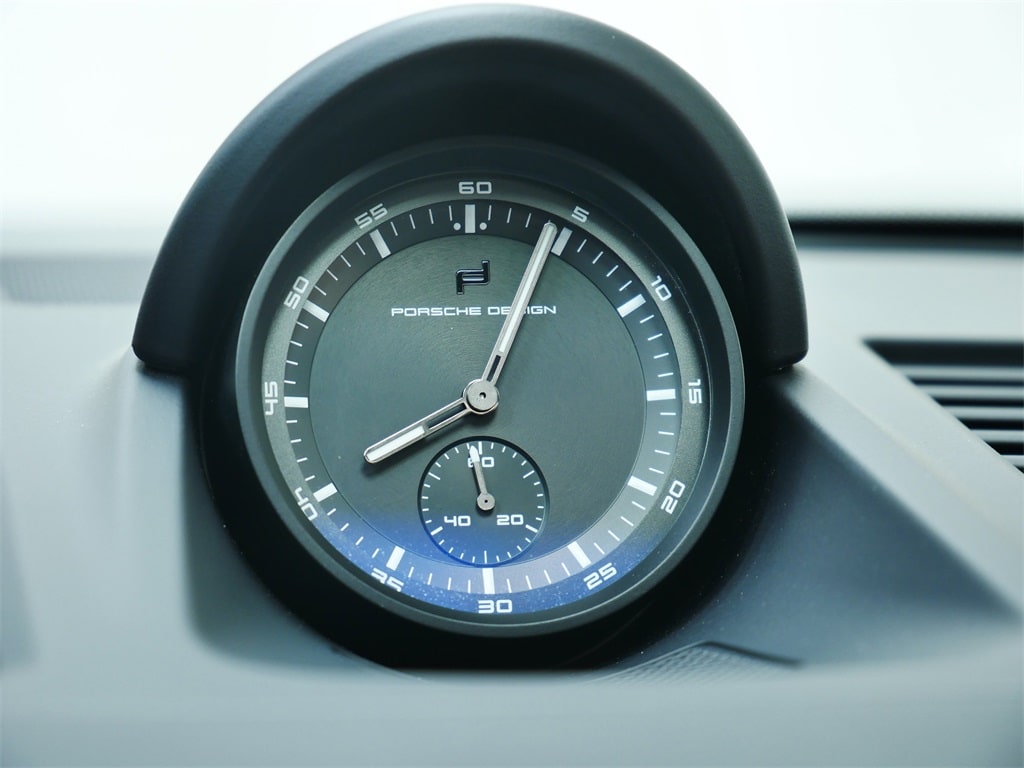 Thumbnail: 2023 Porsche 911 - 7