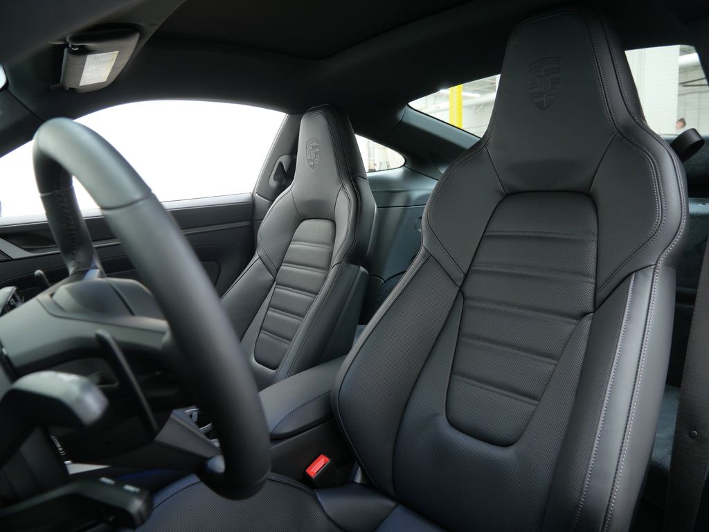 Thumbnail: 2026 Porsche 911 - 6