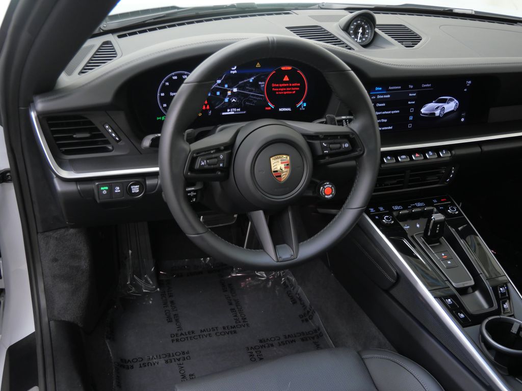 Thumbnail: 2025 Porsche 911 - 6