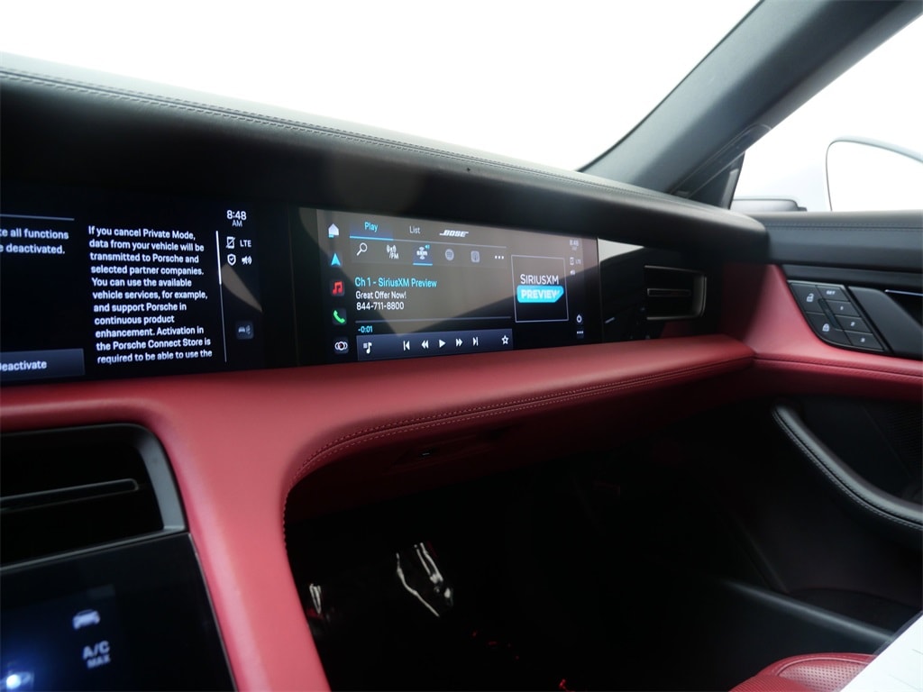 Thumbnail: 2022 Porsche Taycan - 25