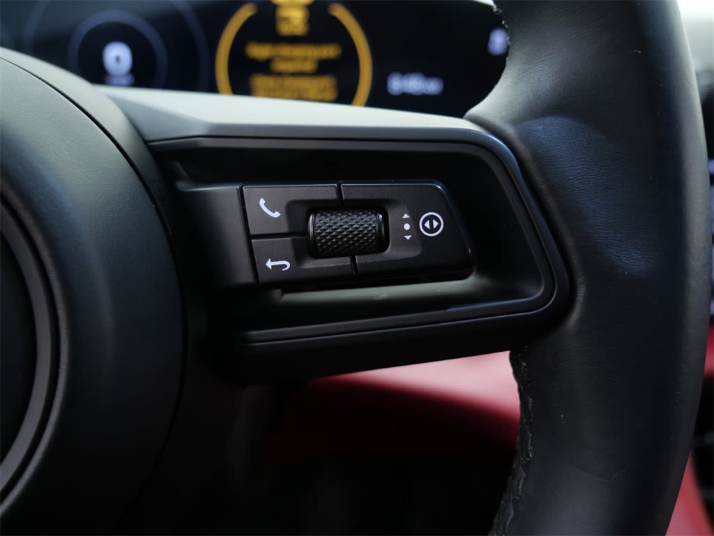 Thumbnail: 2022 Porsche Taycan - 20