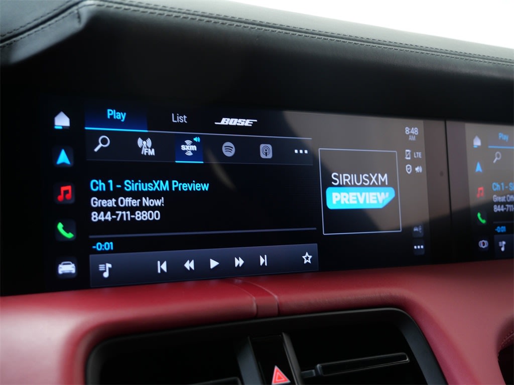 Thumbnail: 2022 Porsche Taycan - 8