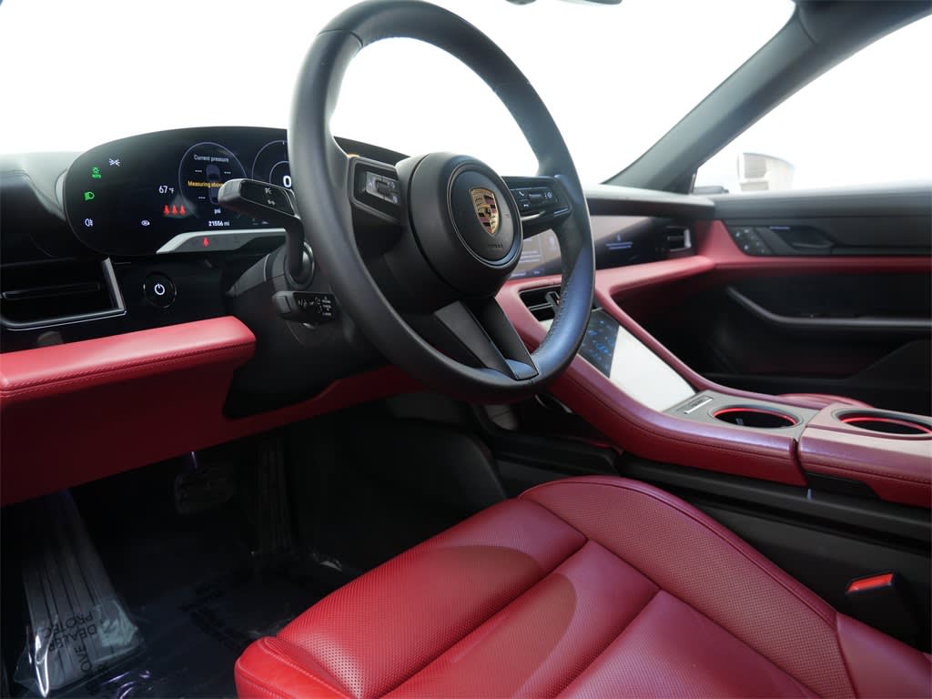 Thumbnail: 2022 Porsche Taycan - 2