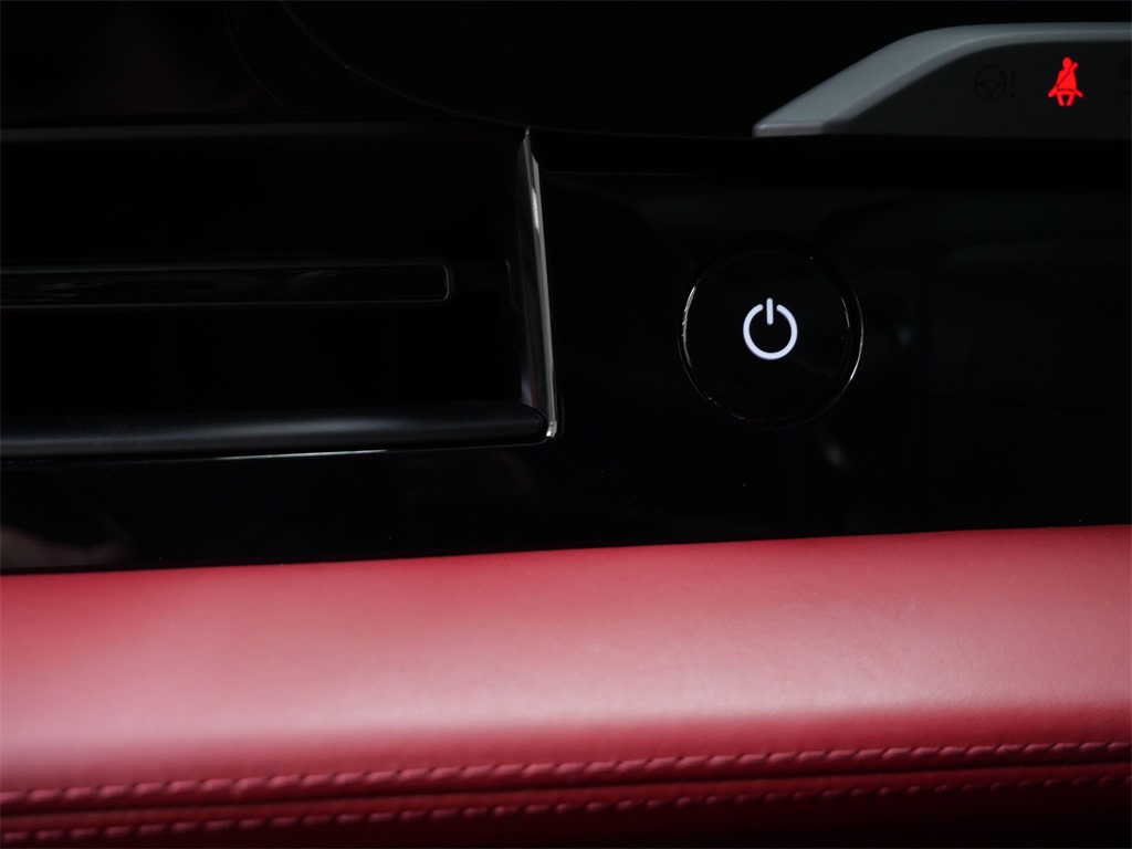 Thumbnail: 2022 Porsche Taycan - 9