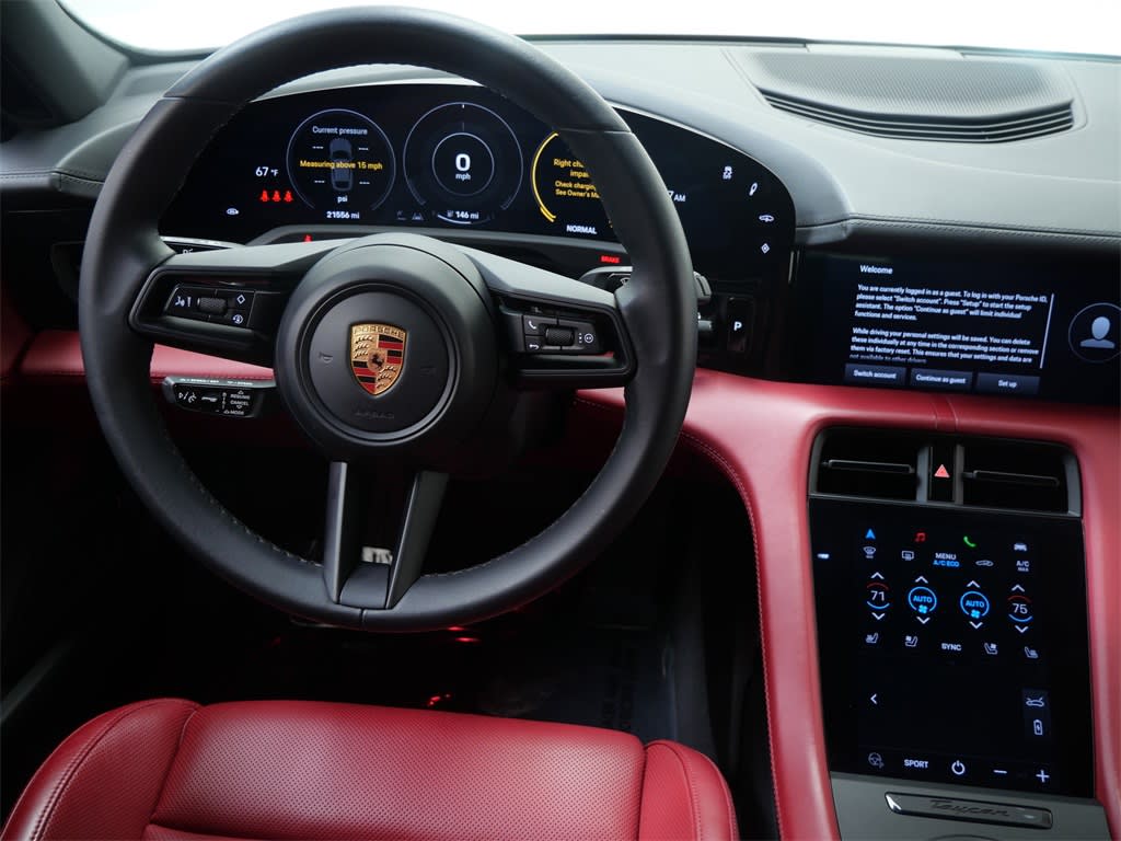 Thumbnail: 2022 Porsche Taycan - 6