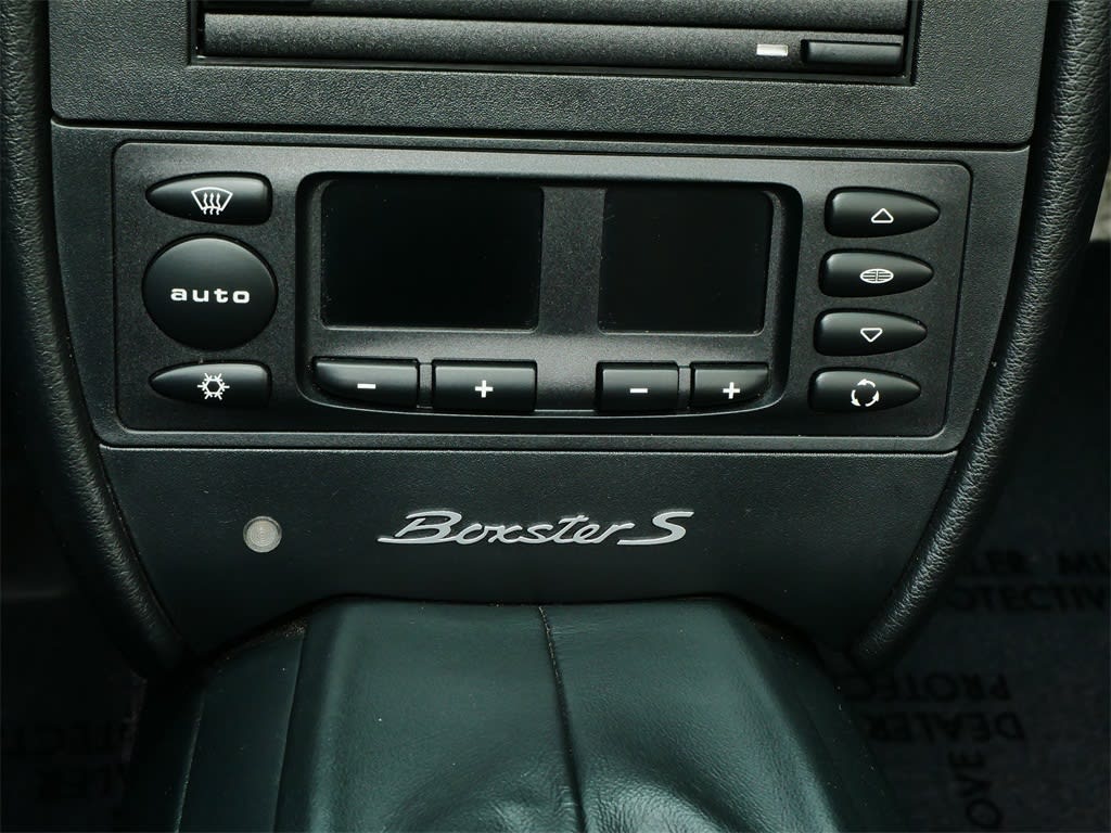Thumbnail: 2002 Porsche Boxster - 23