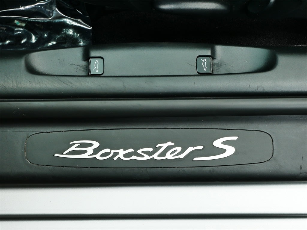 Thumbnail: 2002 Porsche Boxster - 6