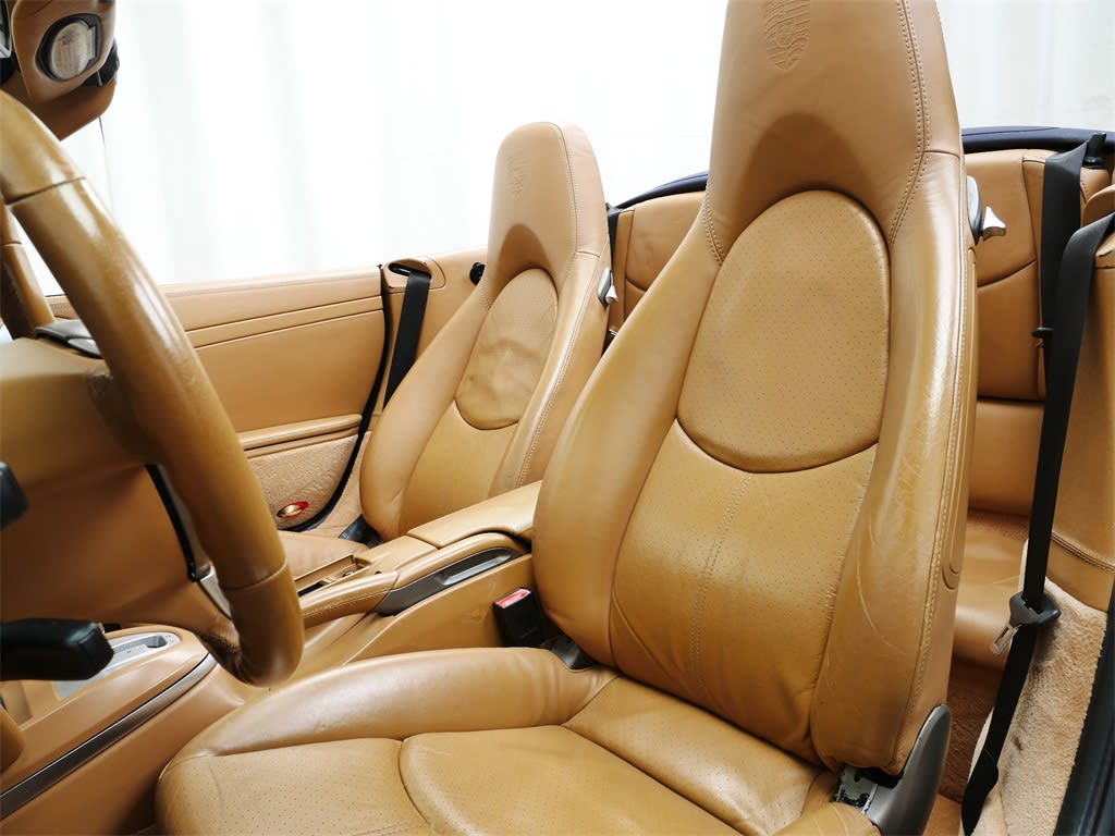 Thumbnail: 2007 Porsche 911 - 6