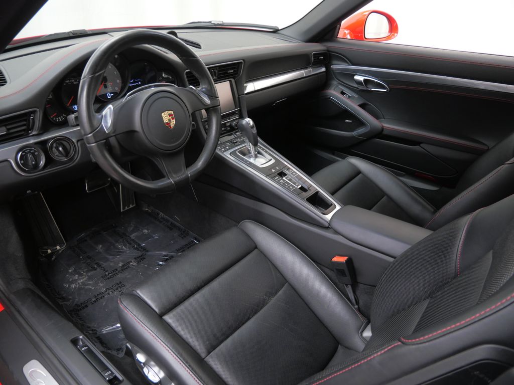 Thumbnail: 2013 Porsche 911 - 2