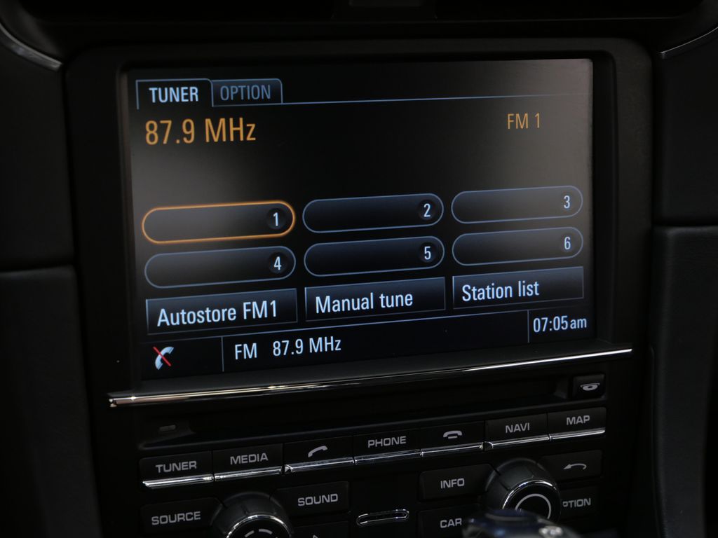 Thumbnail: 2013 Porsche 911 - 9