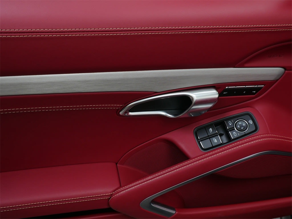 Thumbnail: 2022 Porsche 718 Boxster - 15
