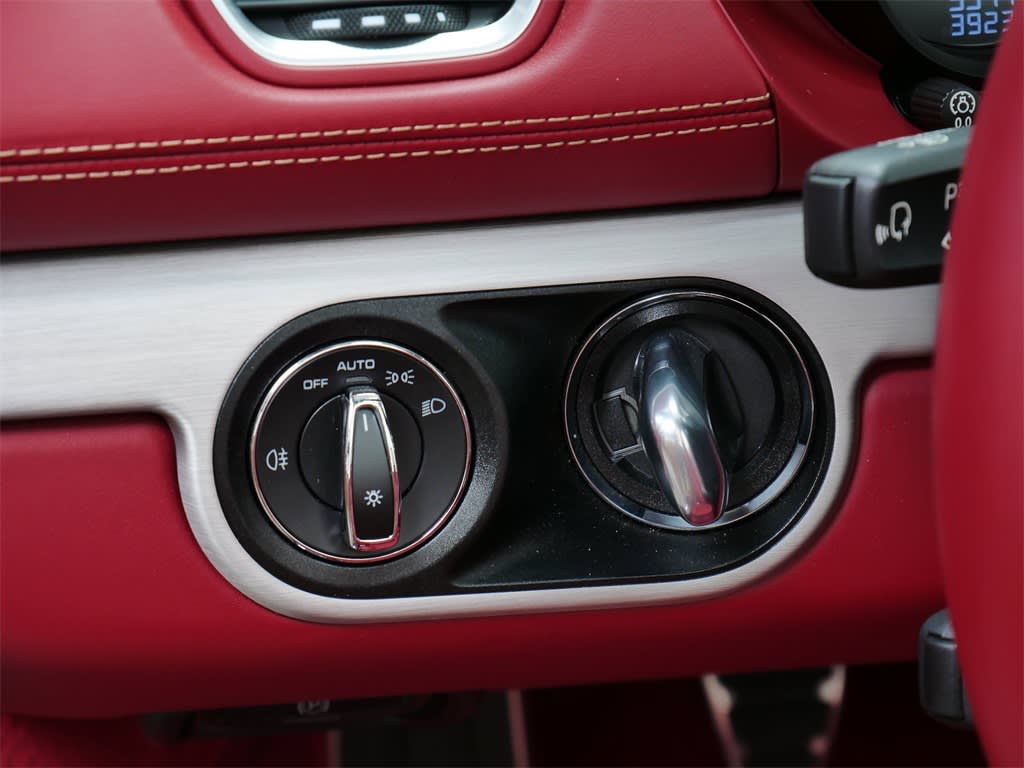 Thumbnail: 2022 Porsche 718 Boxster - 18