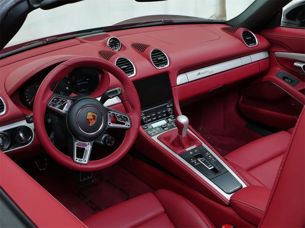 Thumbnail: 2022 Porsche 718 Boxster - 2