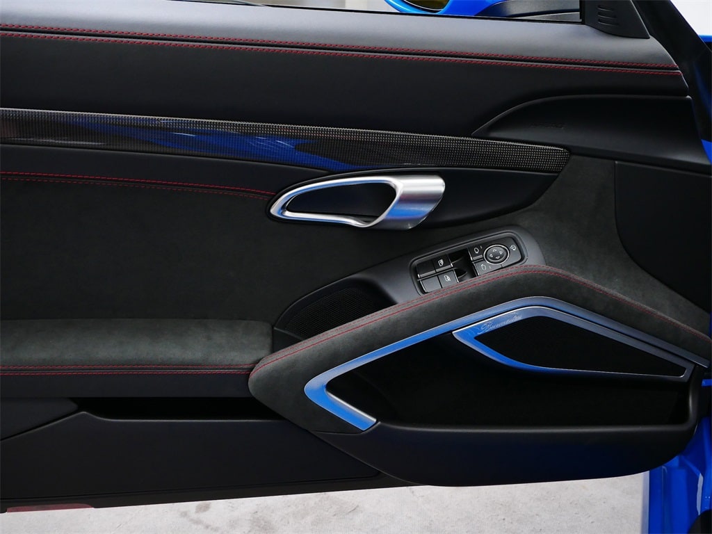 Thumbnail: 2024 Porsche 718 Boxster - 15