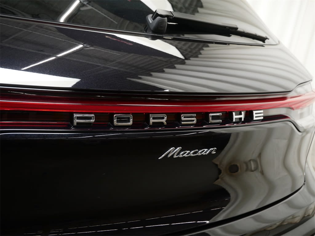 2024 Porsche Macan Base 6