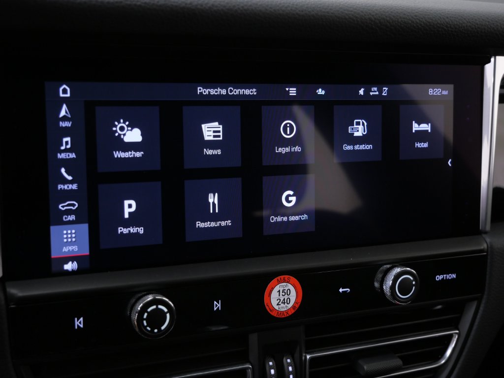 Thumbnail: 2026 Porsche Macan - 9