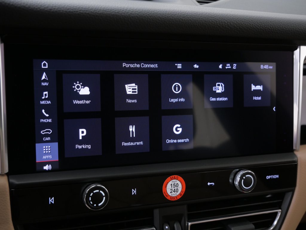 Thumbnail: 2026 Porsche Macan - 24