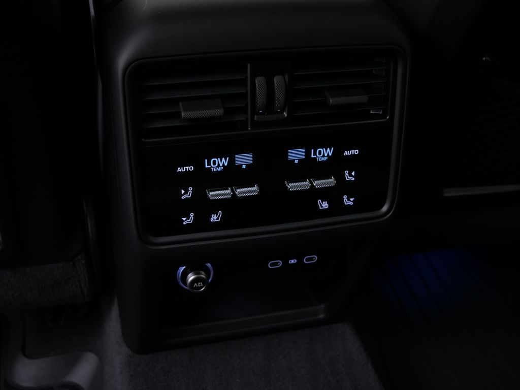 Thumbnail: 2026 Porsche Cayenne - 19