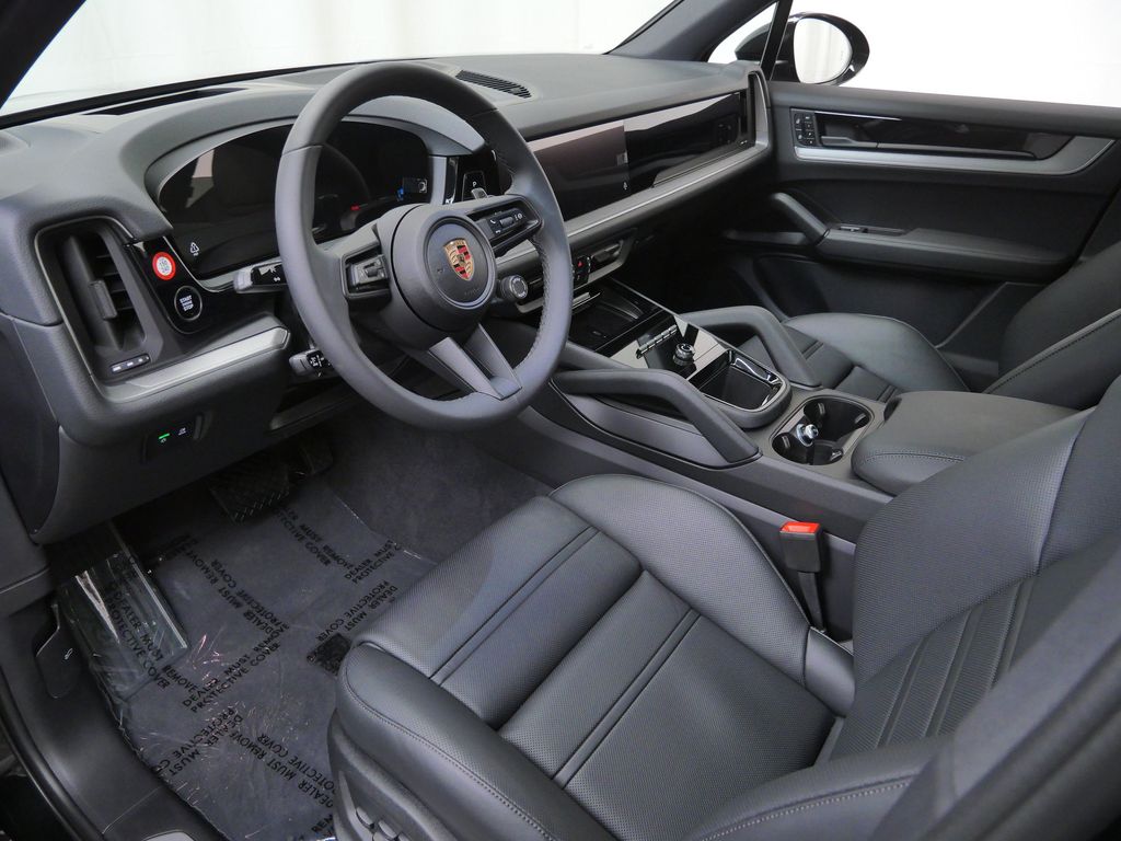 Thumbnail: 2026 Porsche Cayenne - 2