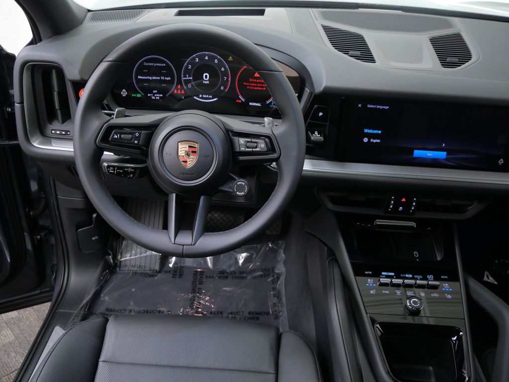 Thumbnail: 2026 Porsche Cayenne - 6