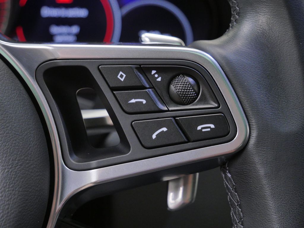 Thumbnail: 2023 Porsche Cayenne - 22