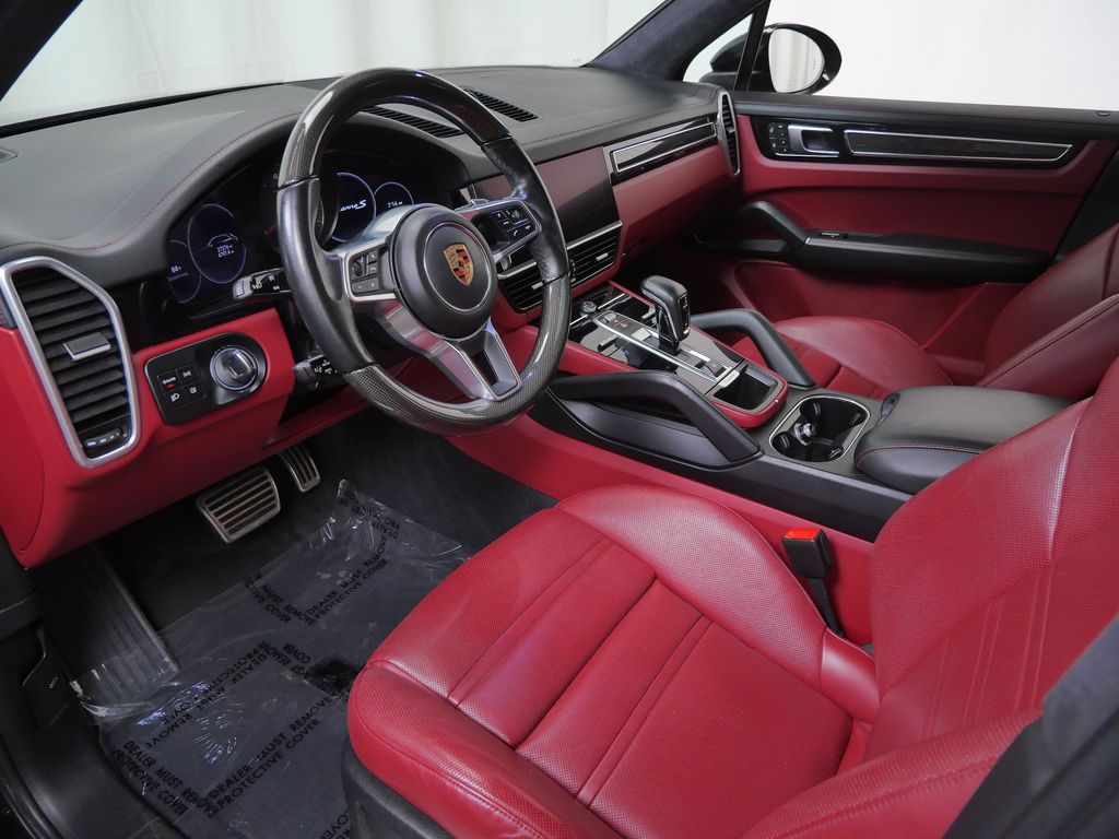 Thumbnail: 2023 Porsche Cayenne - 7