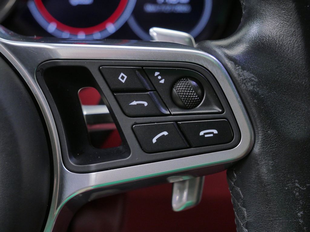Thumbnail: 2023 Porsche Cayenne - 23